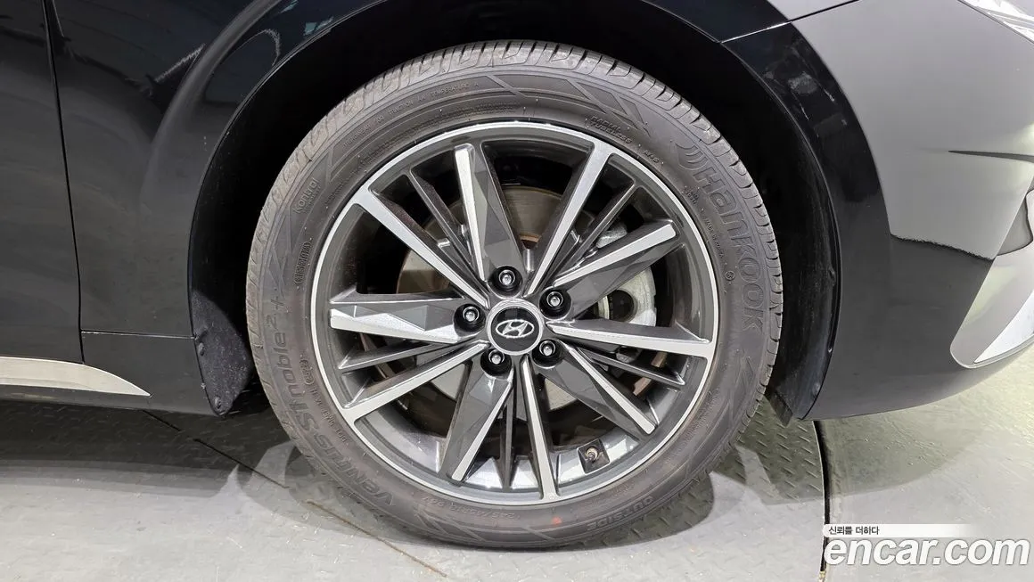 Hyundai Grandeur — фото 5