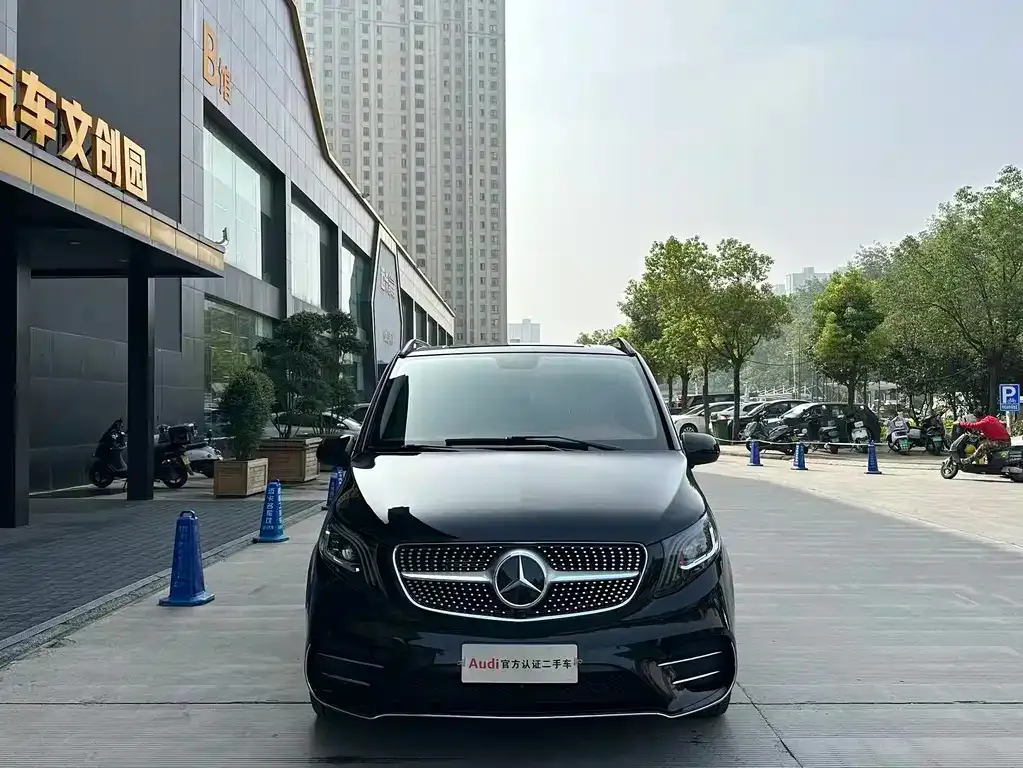 Mercedes-Benz Vito 2023 из CN, фото 2