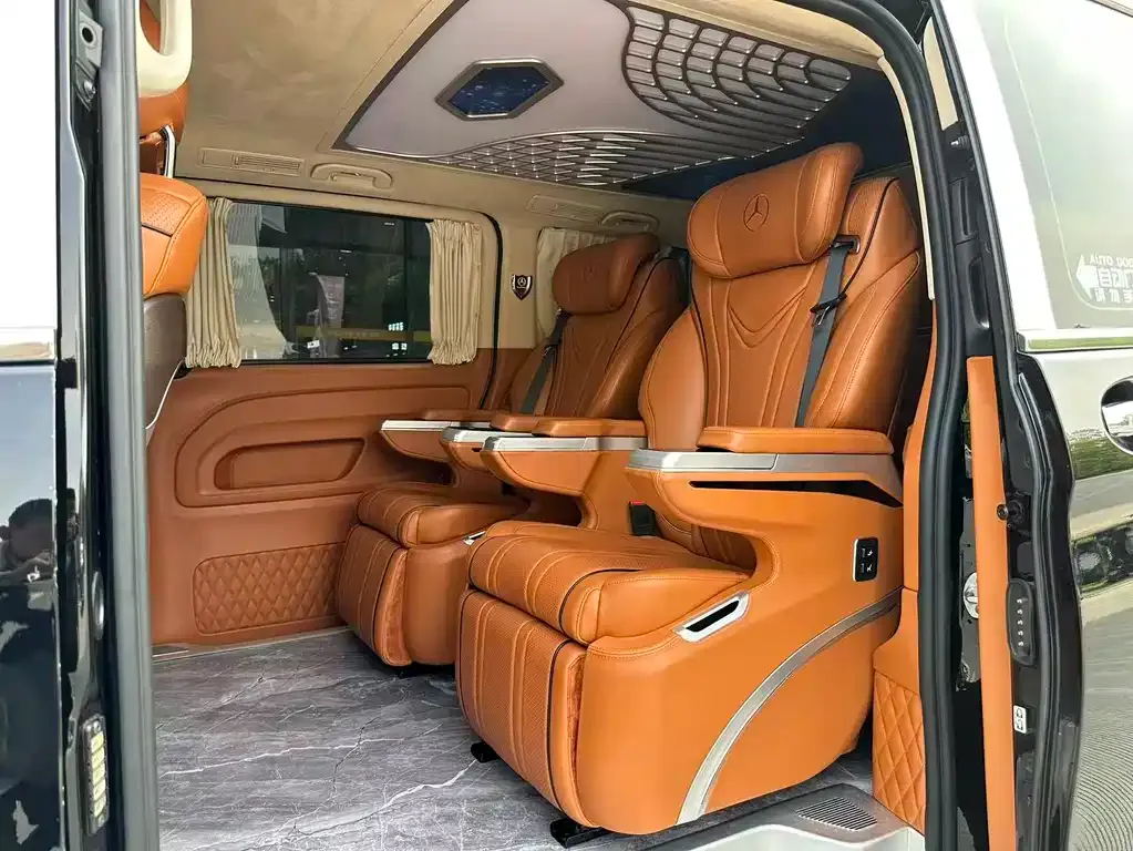 Mercedes-Benz Vito 2023 из CN, фото 9