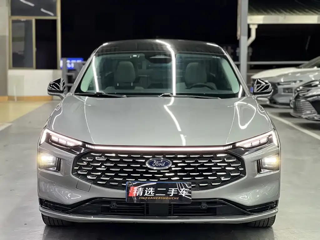 Ford Mondeo 2022 из CN, фото 2