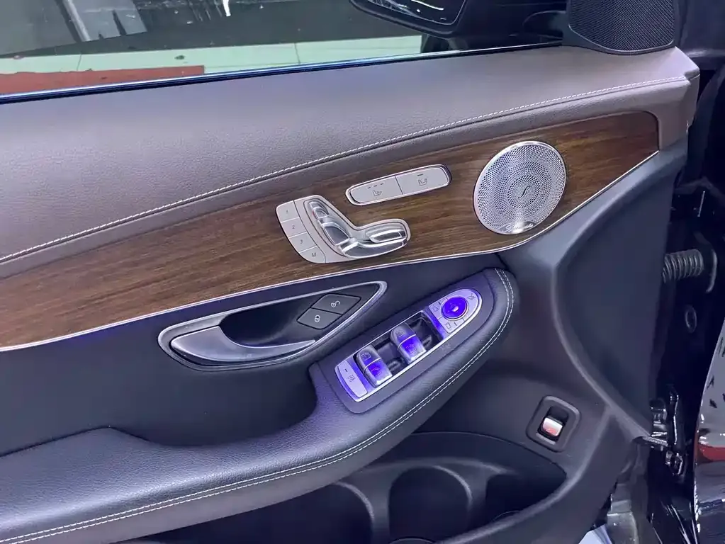 Mercedes-Benz GLC 2021 из CN, фото 10