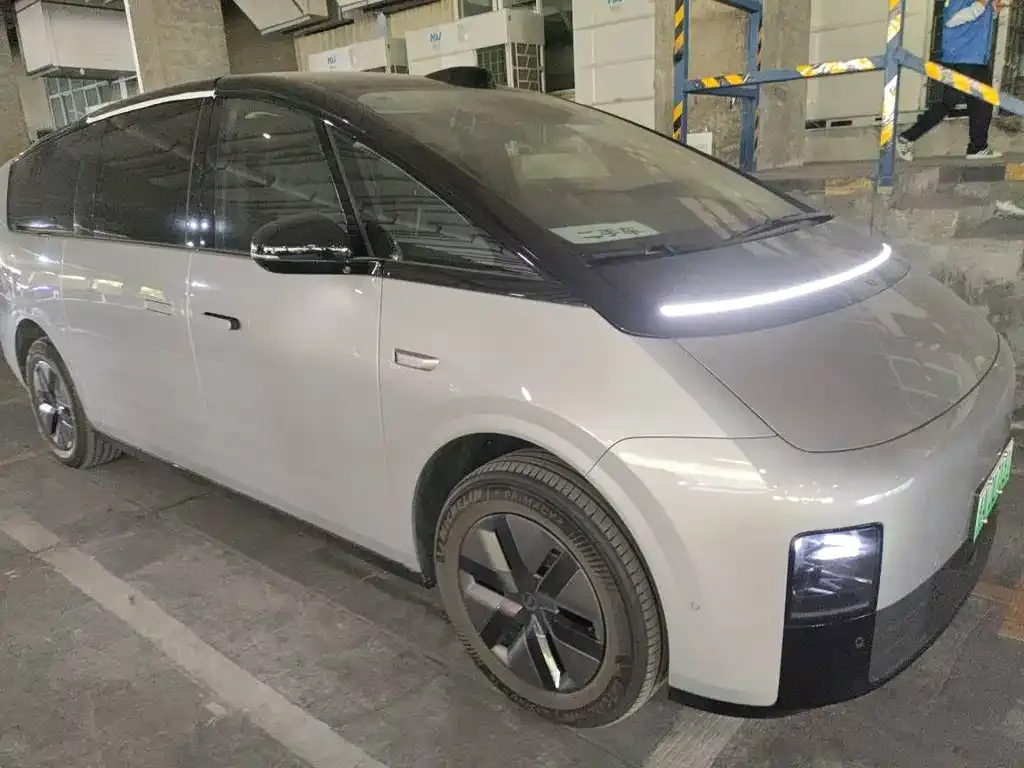 Li Auto MEGA 2024 из CN, фото 4
