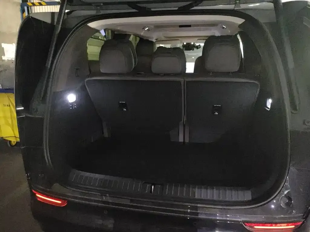 Li Auto MEGA 2024 из CN, фото 8
