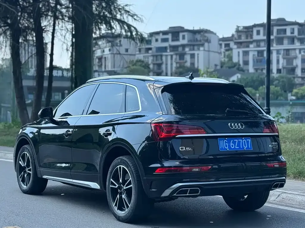 Audi Q5L 2022 из CN, фото 3
