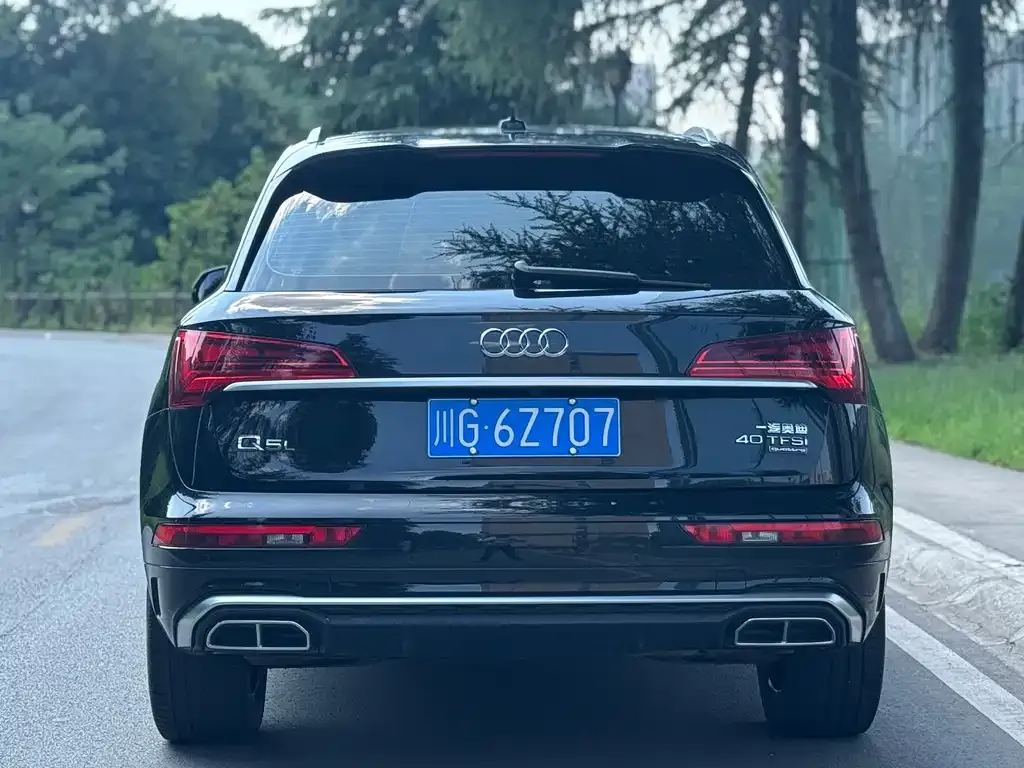 Audi Q5L 2022 из CN, фото 4
