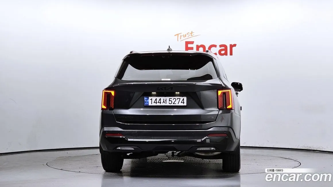 Kia Sorento — фото 4