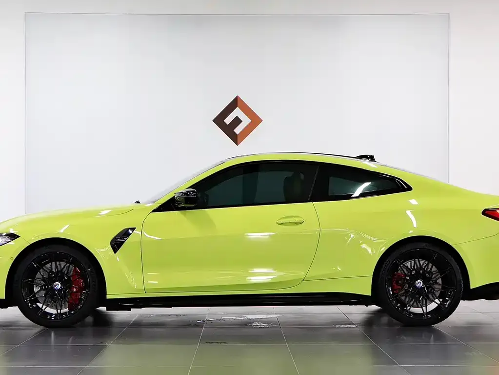 BMW M4 2023 из CN, фото 7
