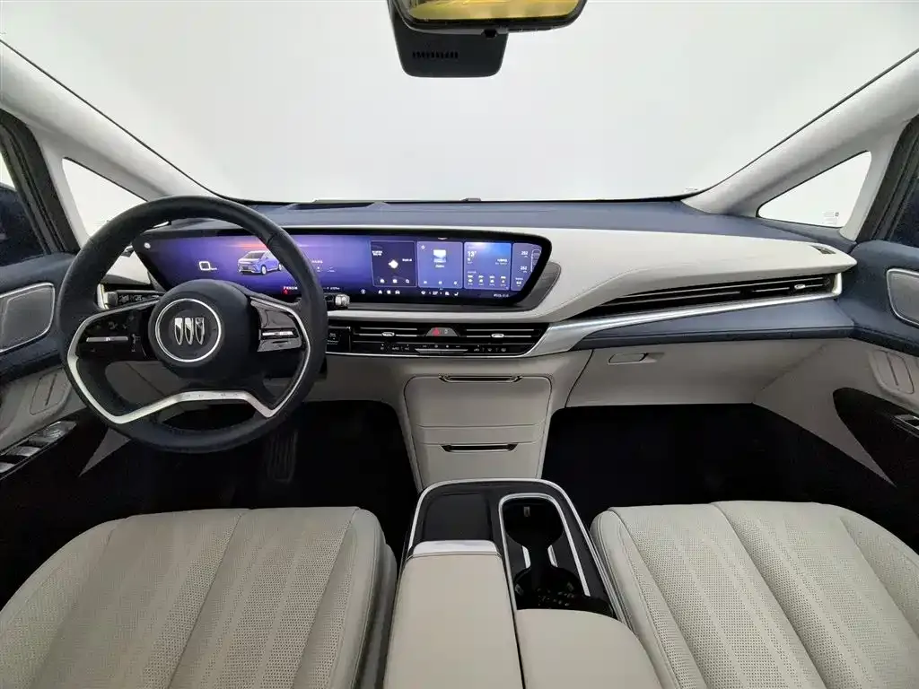 Buick Century 2023 из CN, фото 5