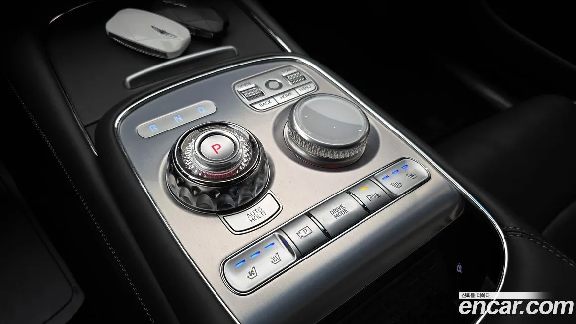 Genesis G90 — фото 9