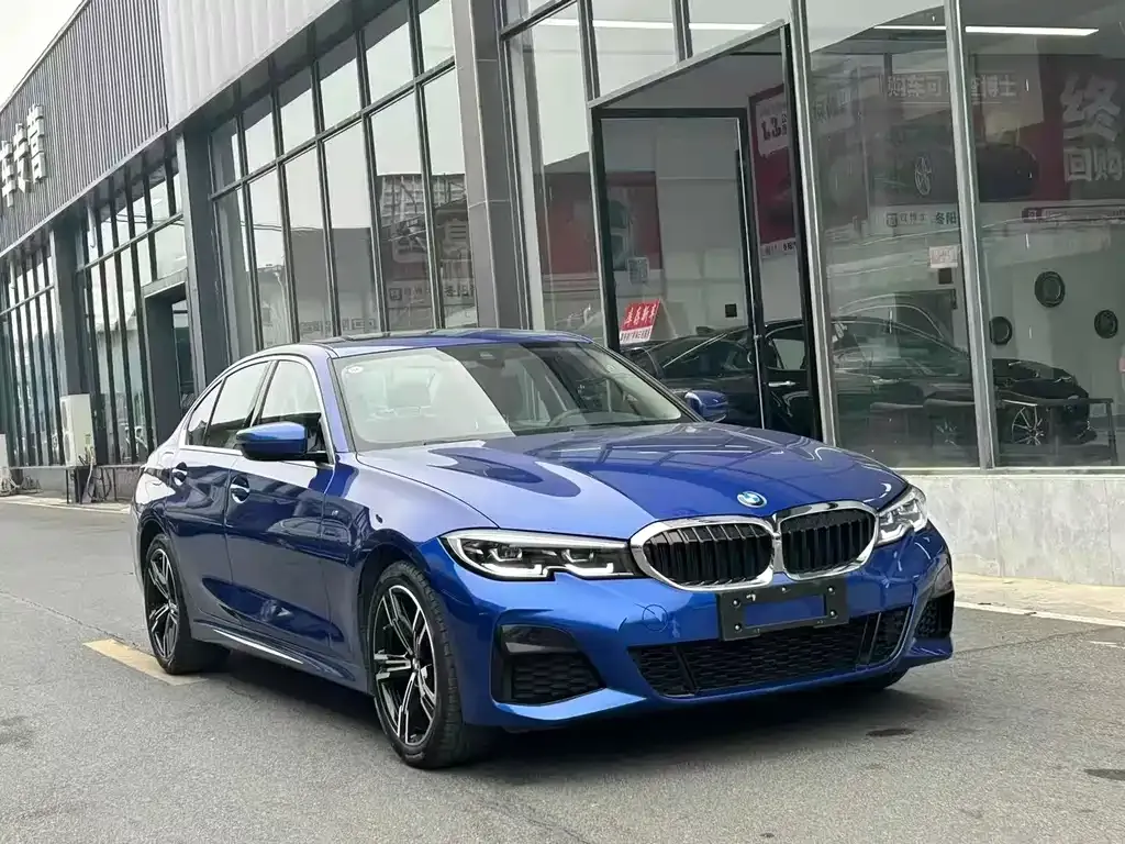 BMW 3 Series 2022 из CN, фото 3