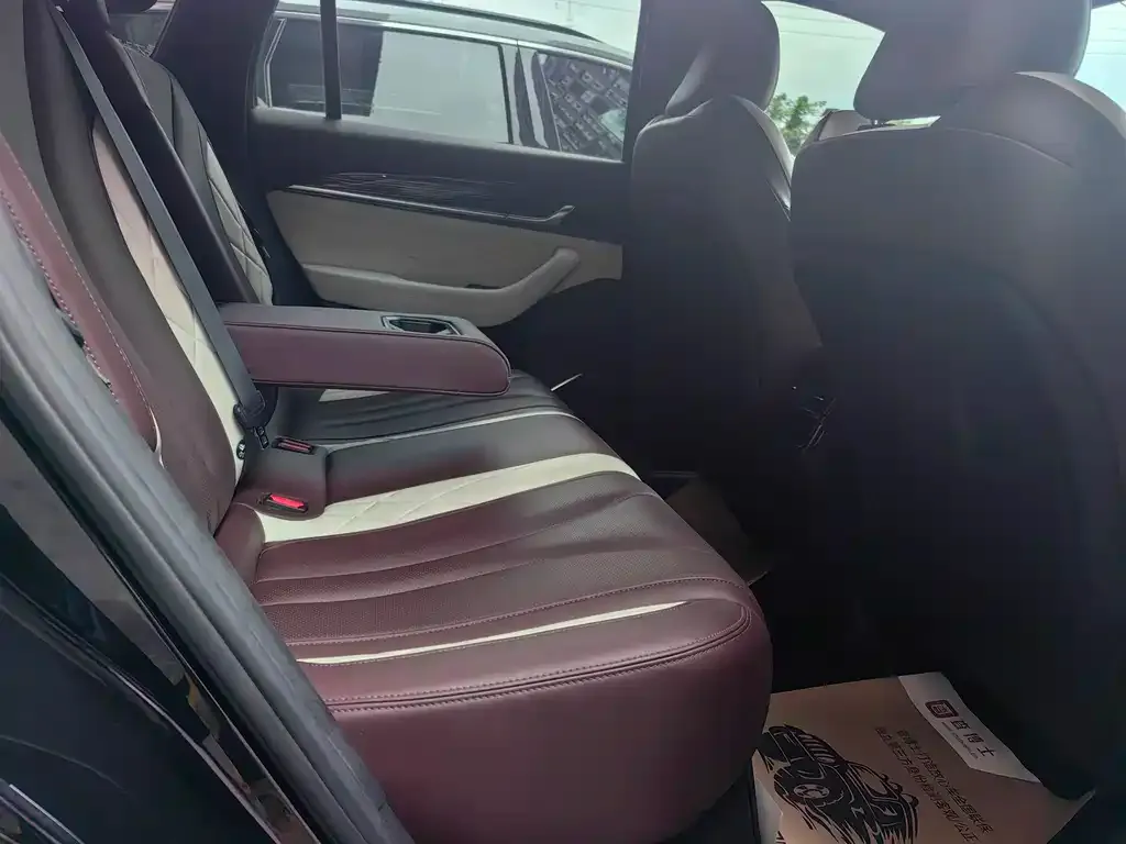 Geely Xingyue L 2021 из CN, фото 9