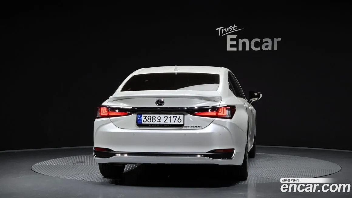 Lexus ES 2025 из KR, фото 4