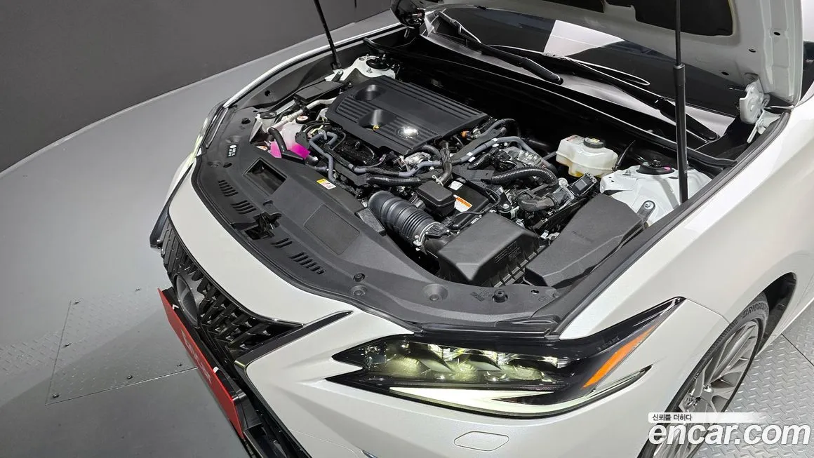 Lexus ES 2025 из KR, фото 6
