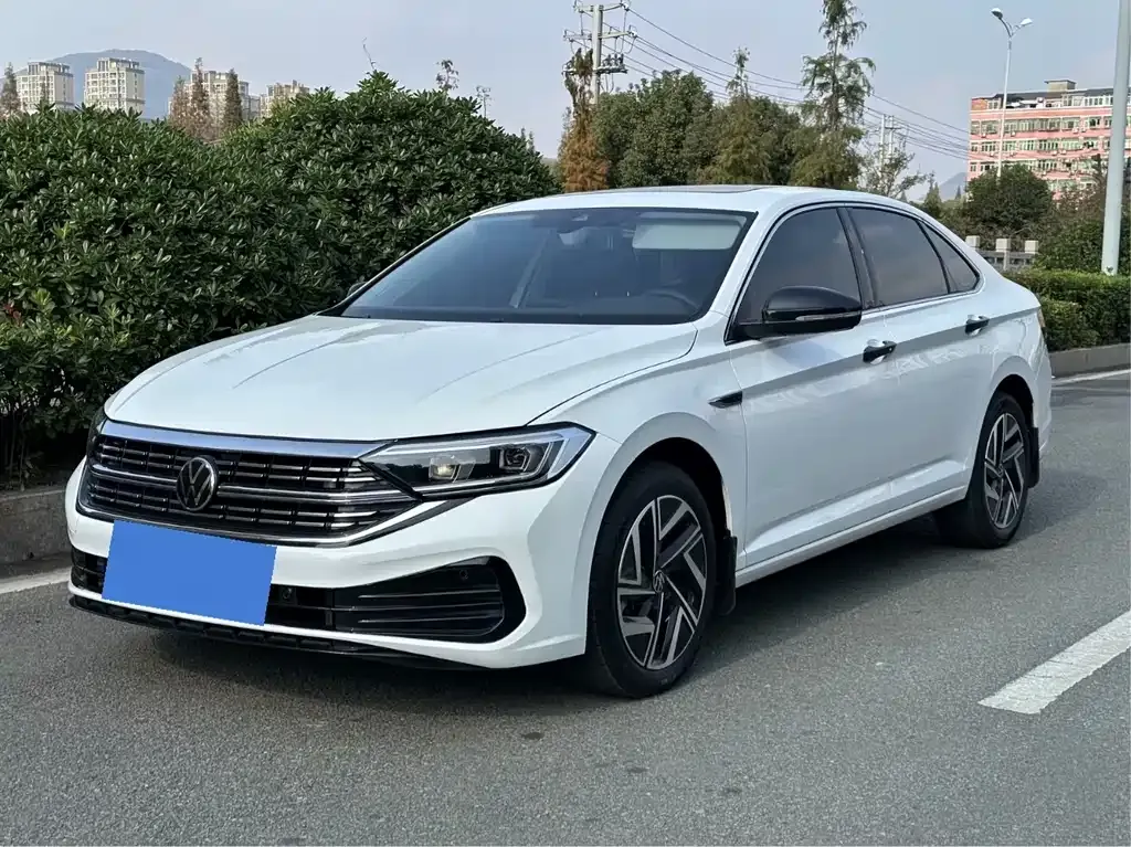 Volkswagen Sagitar 2023 из CN, фото 1