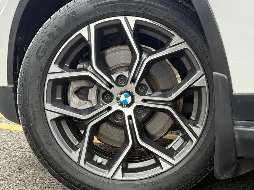 BMW X1 2022 из CN, фото 10