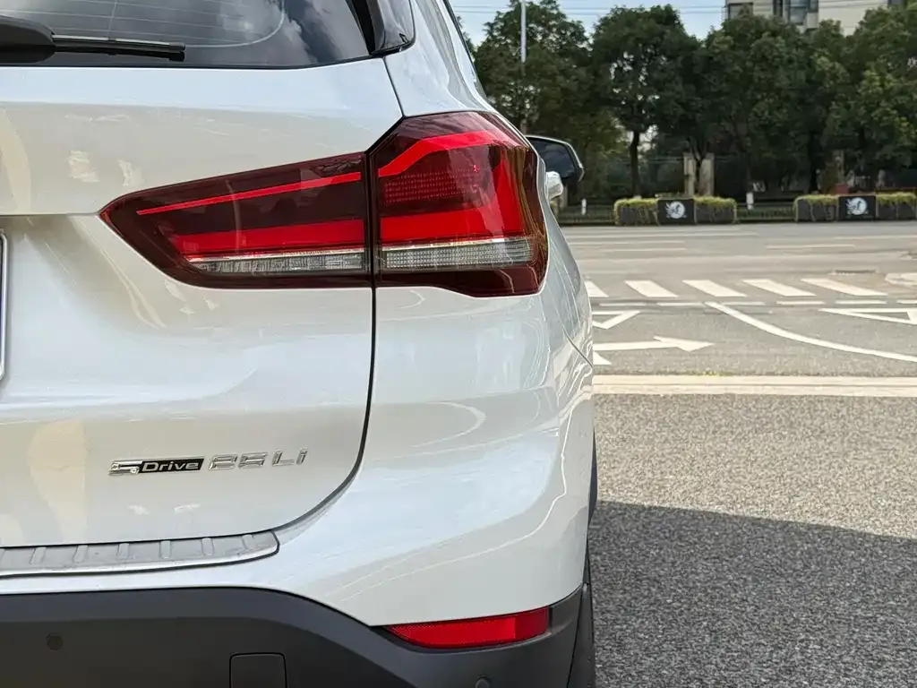 BMW X1 2022 из CN, фото 8