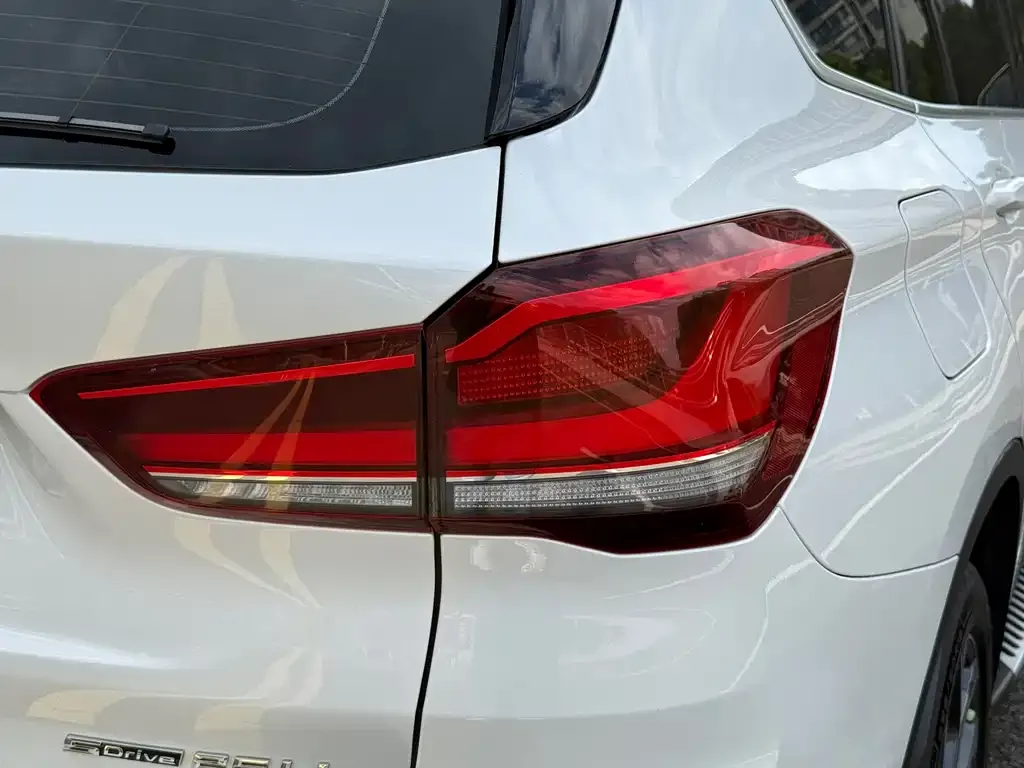 BMW X1 2022 из CN, фото 9