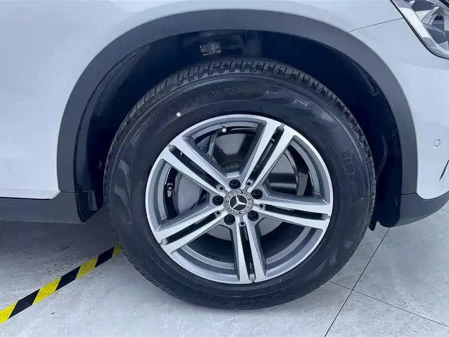 Mercedes-Benz GLC 2021 из CN, фото 8
