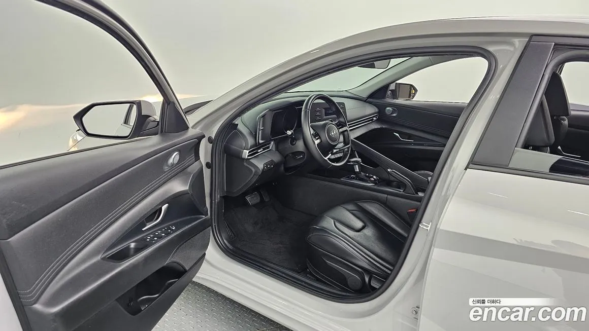 Hyundai AVANTE 2022 из KR, фото 10
