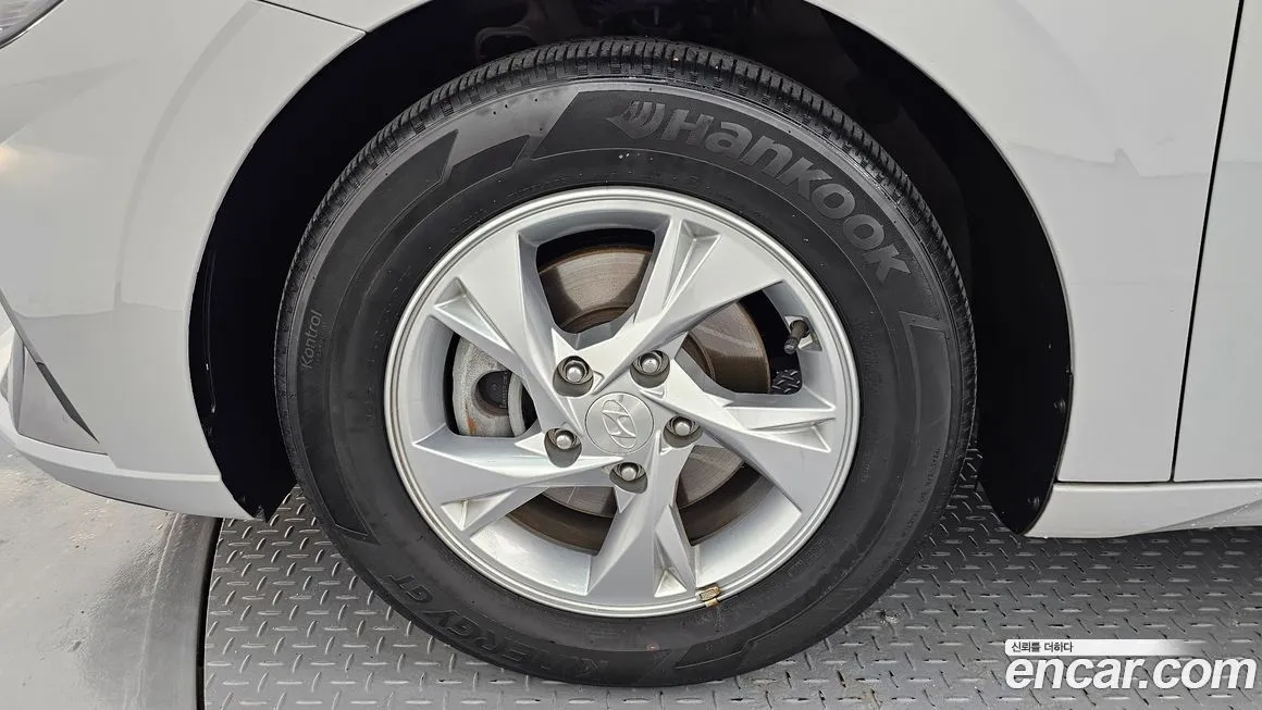 Hyundai AVANTE 2022 из KR, фото 5