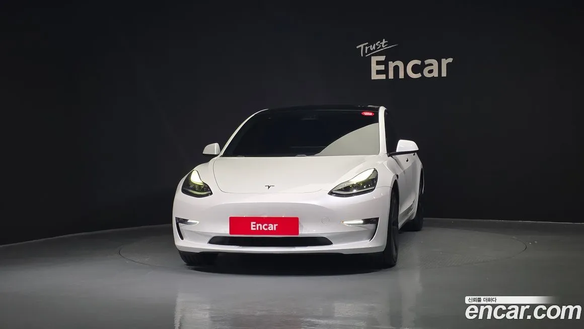 Tesla Model 3 2021 из KR, фото 3