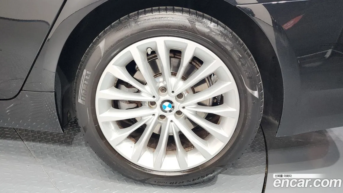 BMW 5-Series 2021 из KR, фото 5