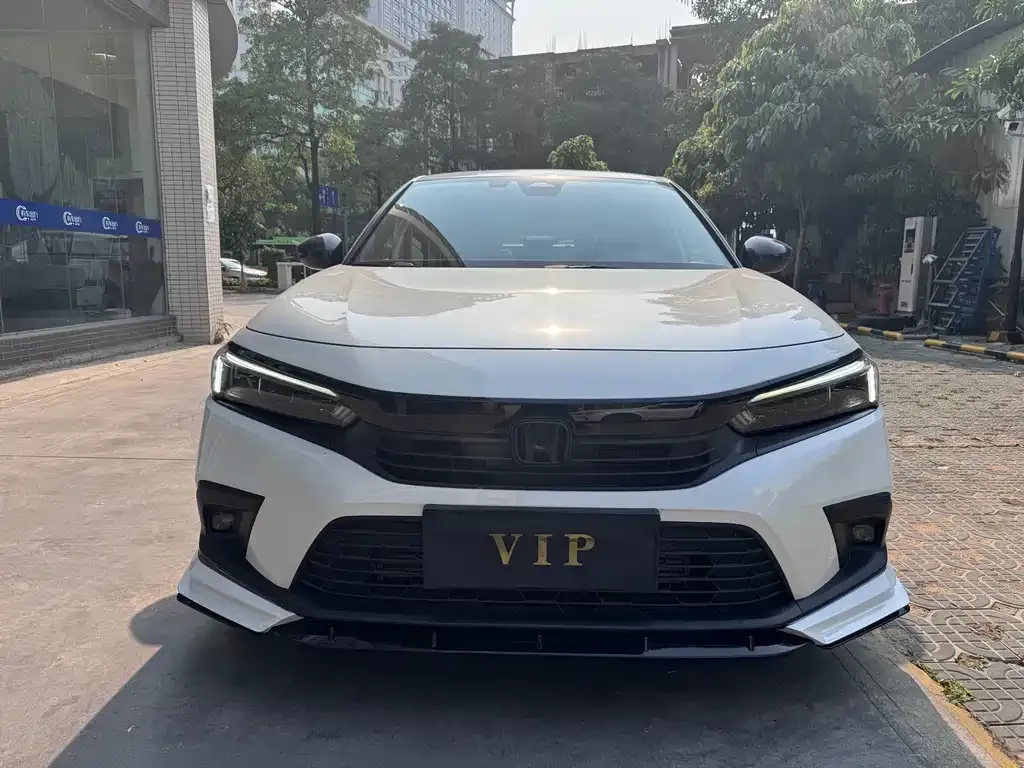 Honda Civic 2022 из CN, фото 2