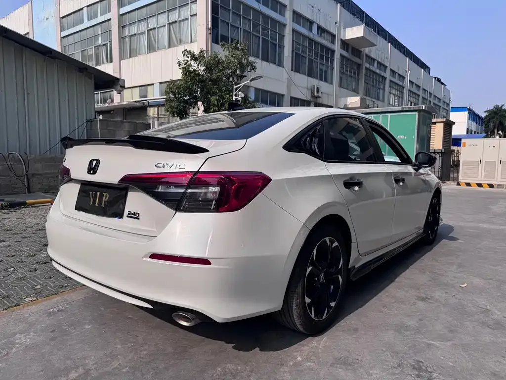 Honda Civic 2022 из CN, фото 5