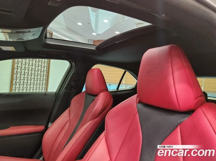 Lexus UX 2022 из KR, фото 8