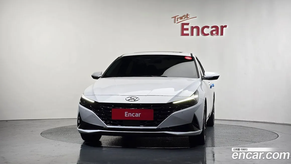 Hyundai AVANTE — фото 3