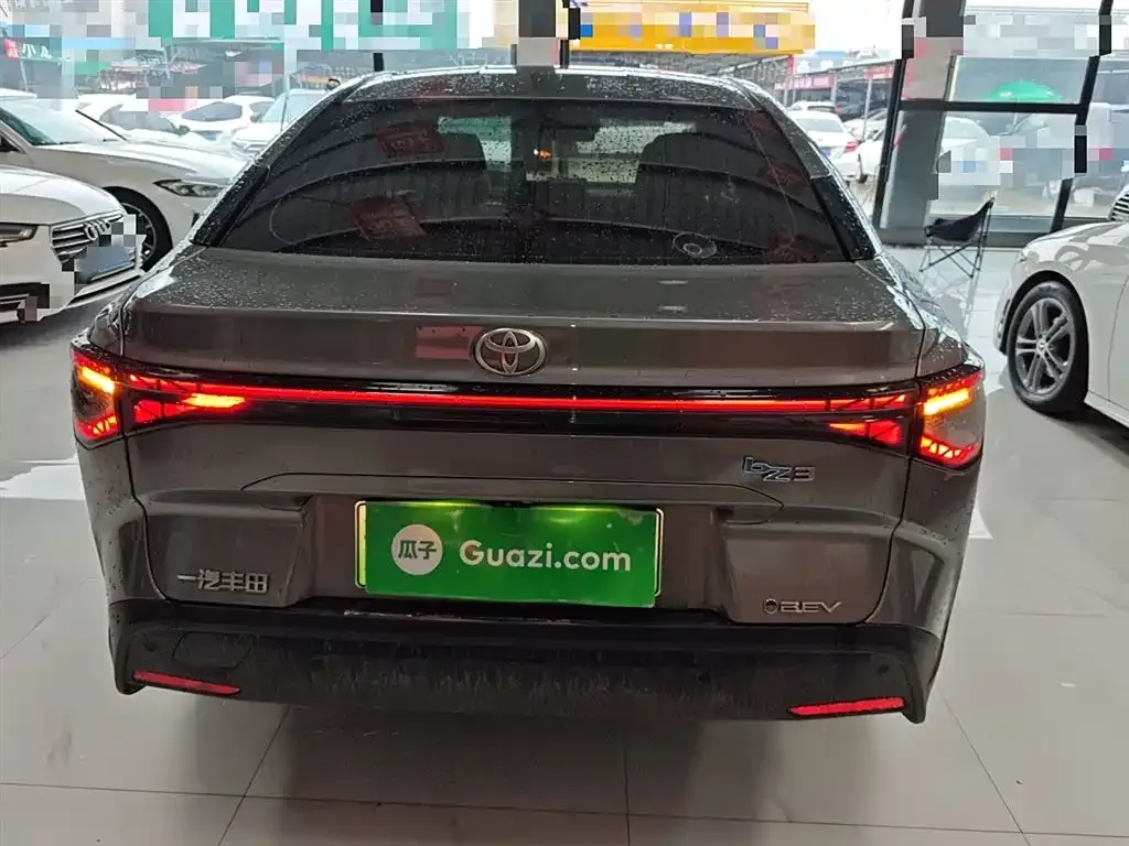 Toyota bZ3 2024 из CN, фото 6