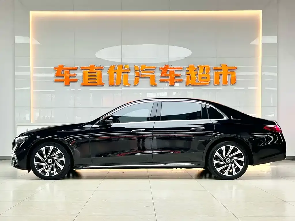 Mercedes-Benz E-Class 2024 из CN, фото 4