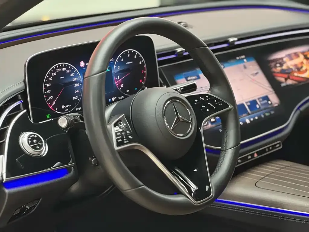 Mercedes-Benz E-Class 2024 из CN, фото 7