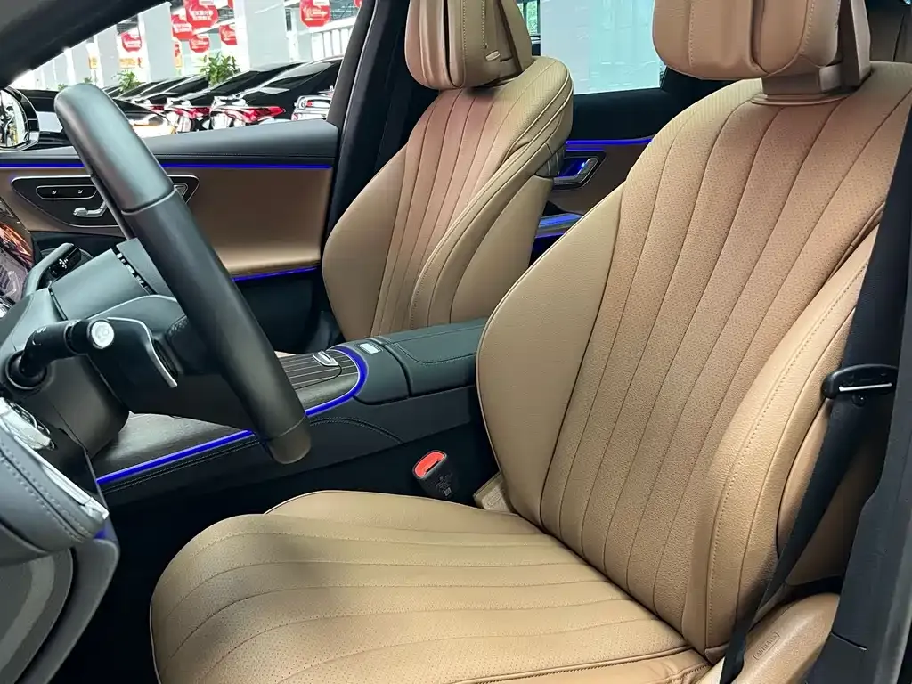 Mercedes-Benz E-Class 2024 из CN, фото 9