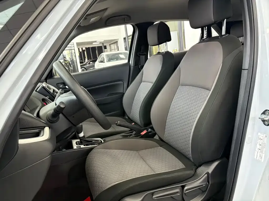 Honda Fit — фото 6