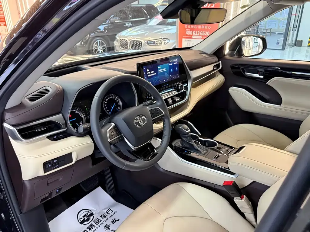 Toyota Highlander 2022 из CN, фото 10