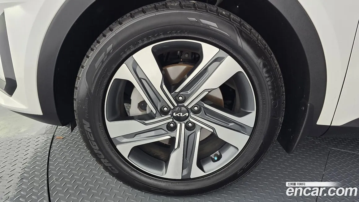 Kia Sorento — фото 5