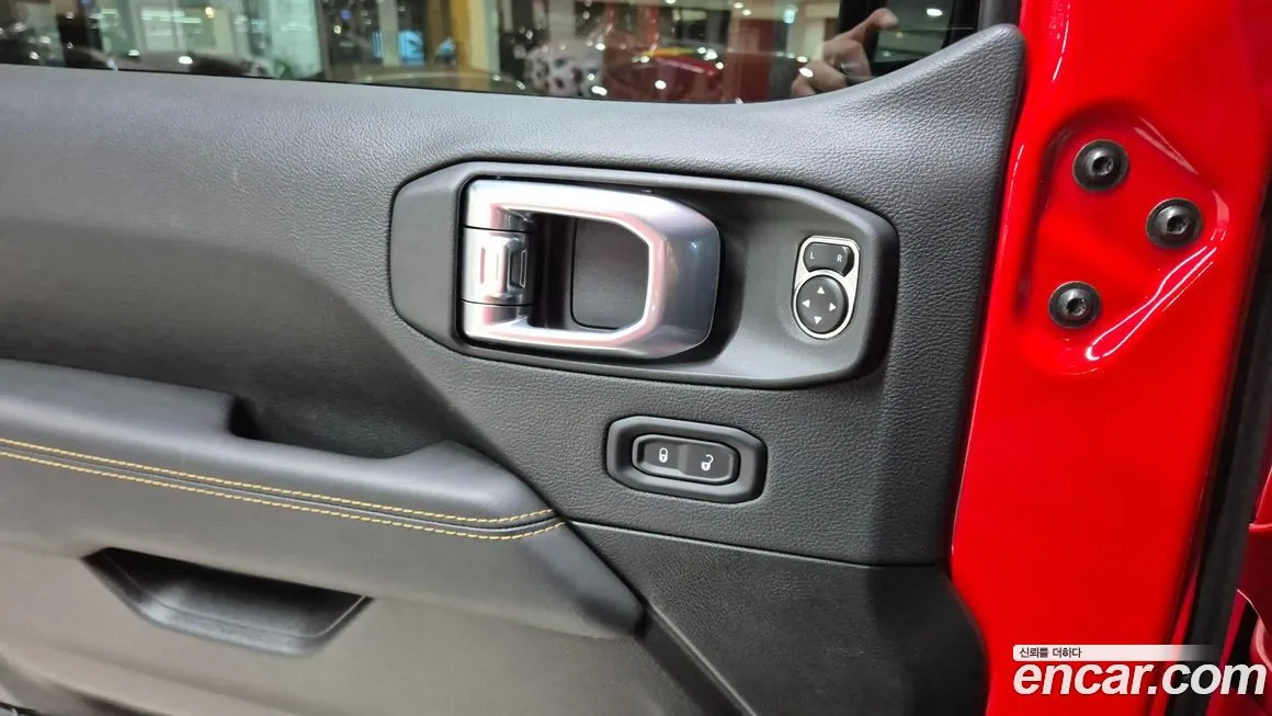 Jeep Wrangler 2024 из KR, фото 10