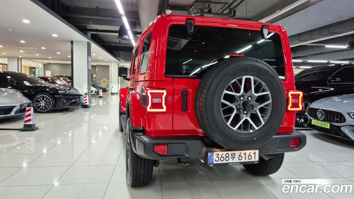 Jeep Wrangler 2024 из KR, фото 4