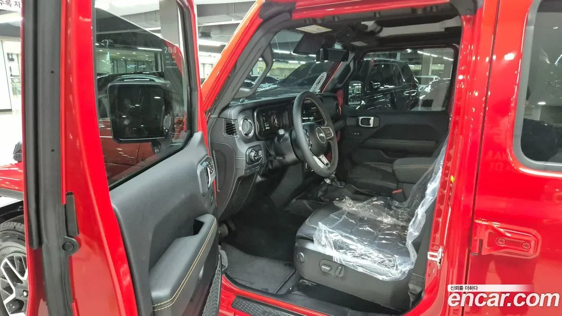 Jeep Wrangler 2024 из KR, фото 8