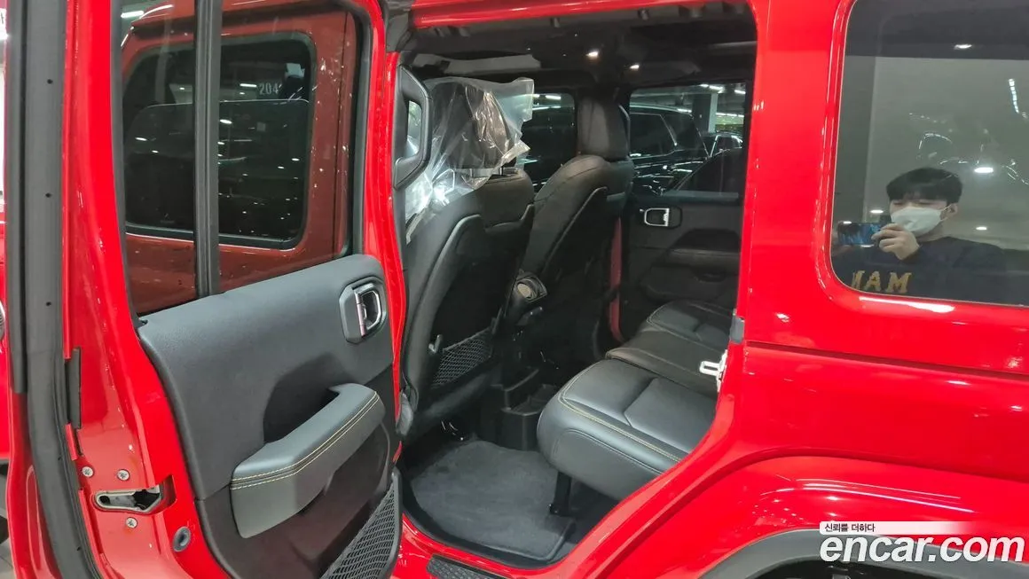 Jeep Wrangler 2024 из KR, фото 9