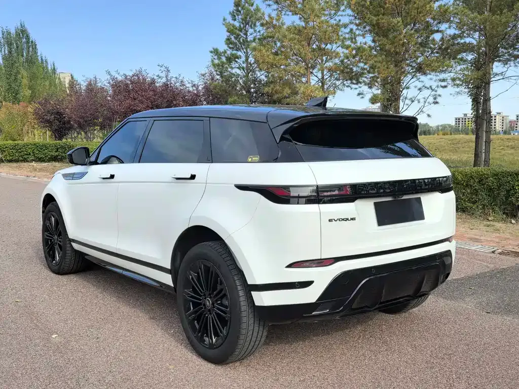 Land Rover Evoque — фото 8