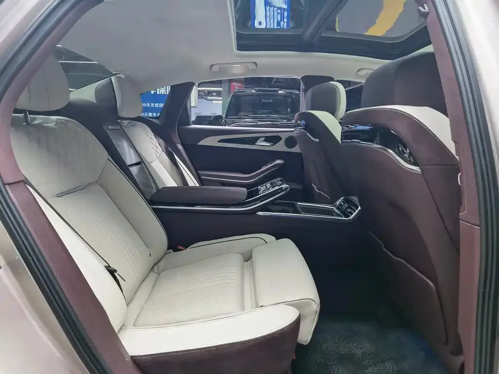 Hongqi H9 2021 из CN, фото 9