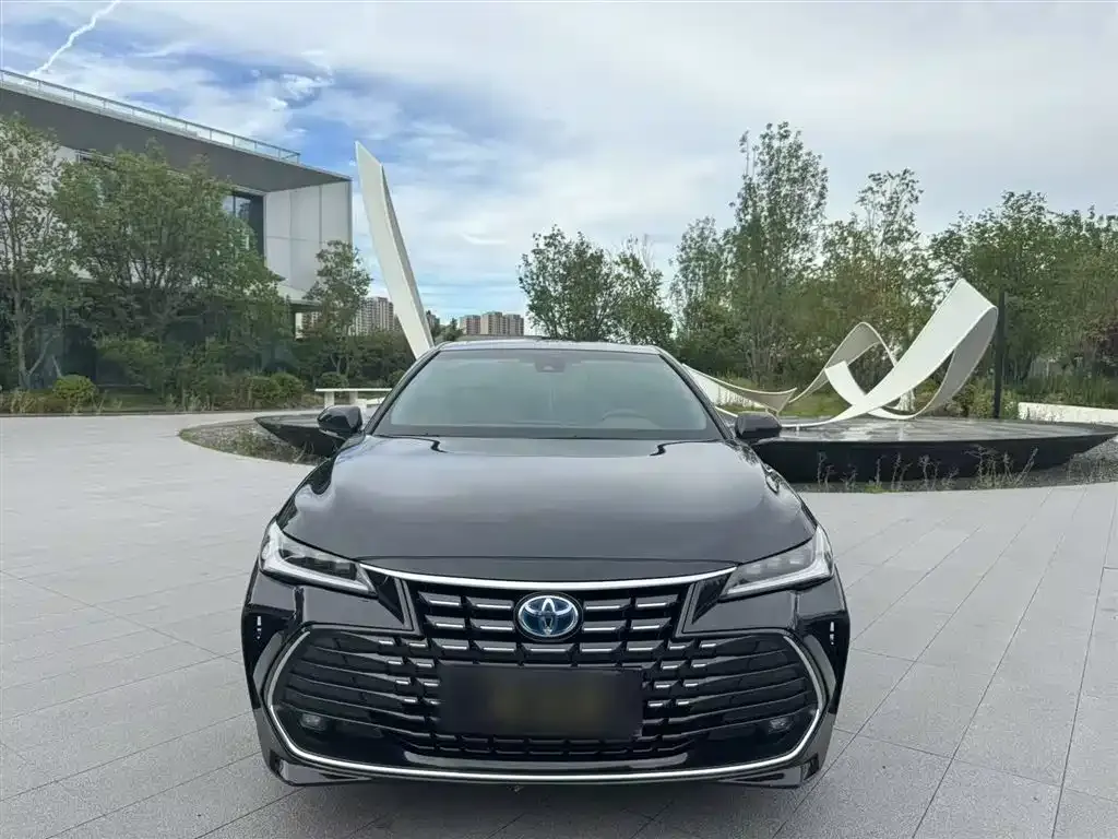 Toyota Avalon 2023 из CN, фото 3