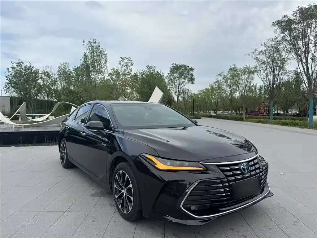 Toyota Avalon 2023 из CN, фото 4