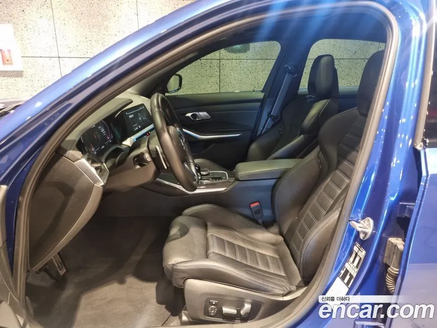 BMW 3-Series 2022 из KR, фото 10