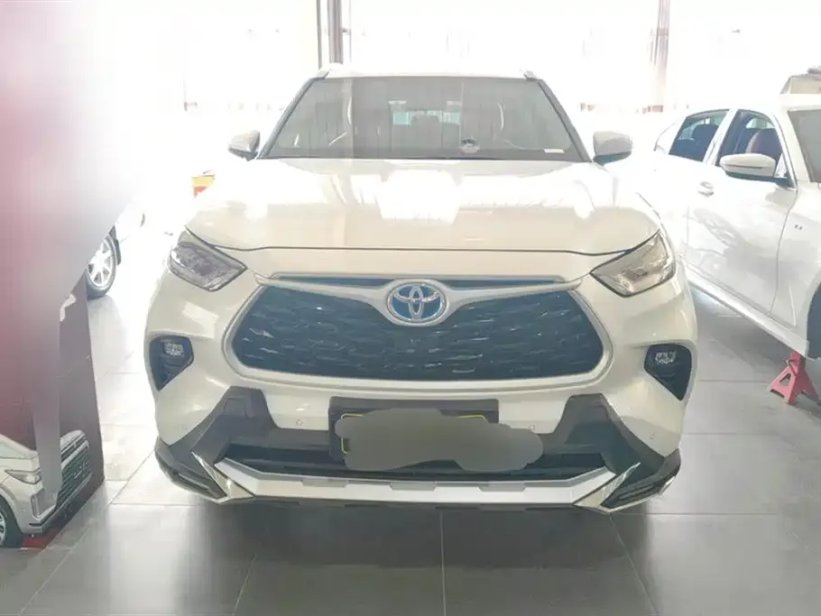 Toyota Highlander 2024 из CN, фото 2