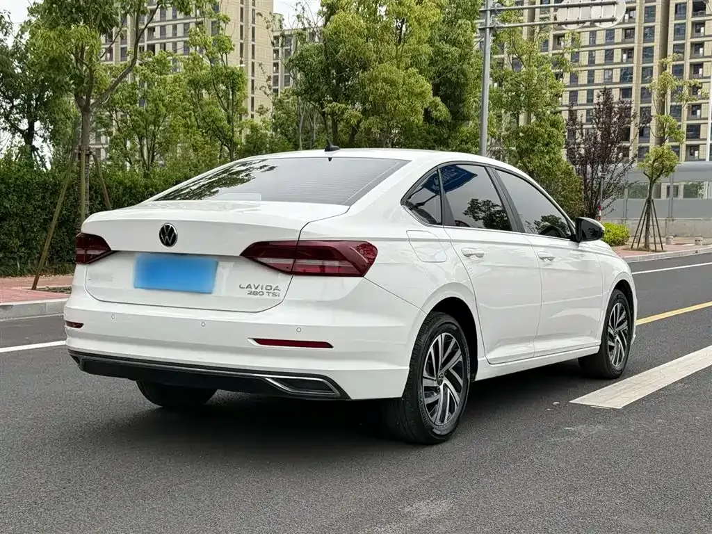 Volkswagen Lavida 2022 из CN, фото 7