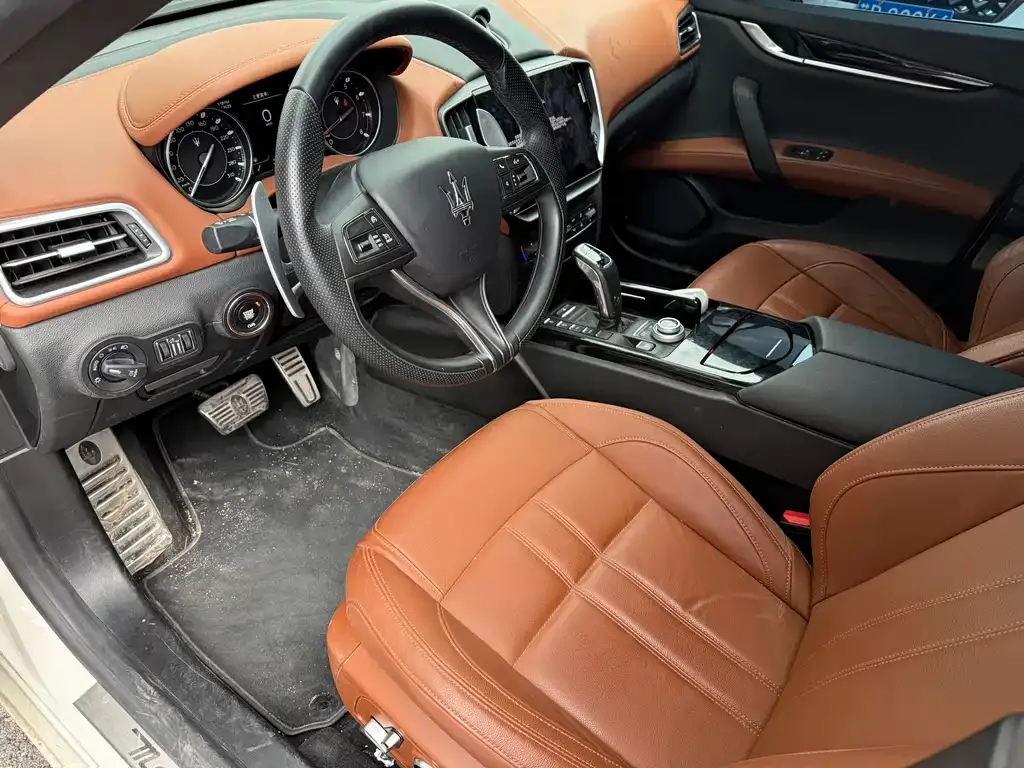 Maserati Ghibli 2023 из CN, фото 4