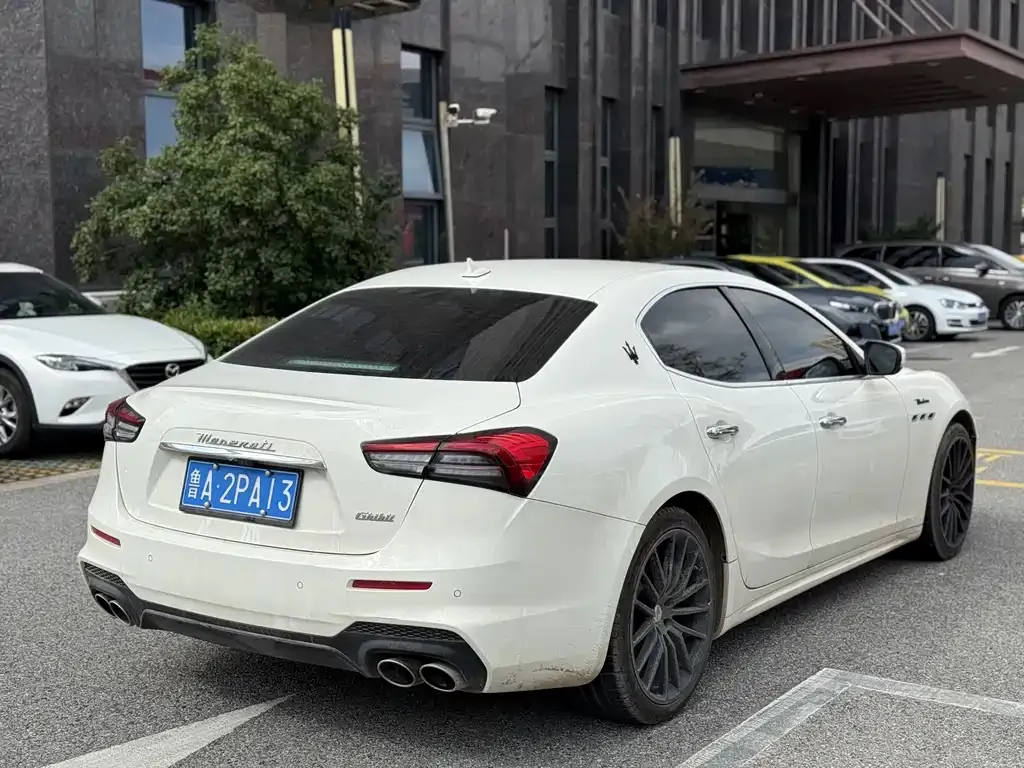 Maserati Ghibli 2023 из CN, фото 9